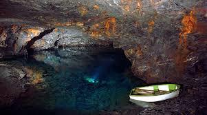 Carnglaze Cavern