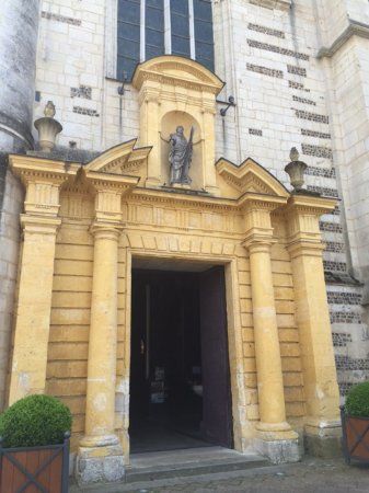 église Sainte-Croix de Bernay