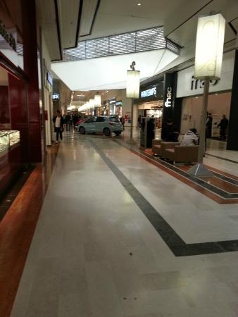 Centre commercial La Valentine