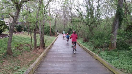 Four Mile Creek Greenway