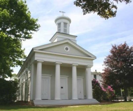 Brooks Academy Museum