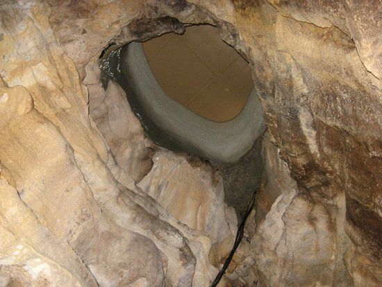 Mammoth Onyx Cave
