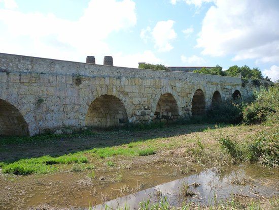 Ponte Romano sul fiume Rio Mannu