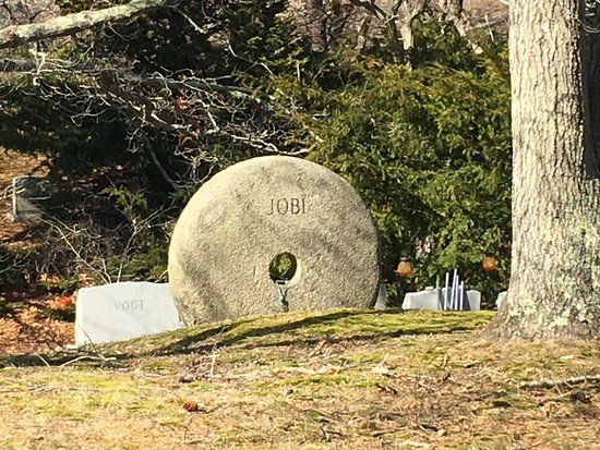 First Congregational Parish Meeting House and Snow Cemetery