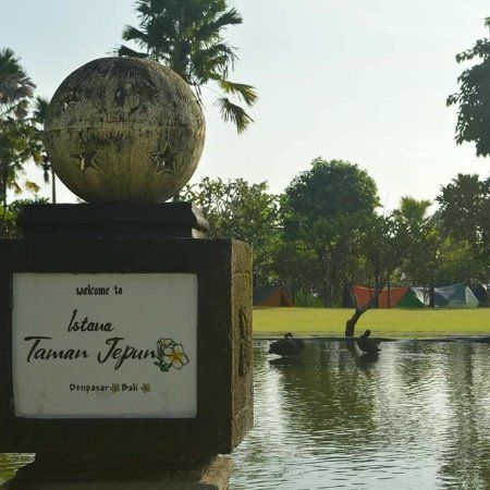 Bali Frangipani Garden