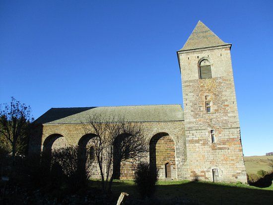 église Notre-Dame-des-Pauvres de Saint-Chély-d'Aubrac