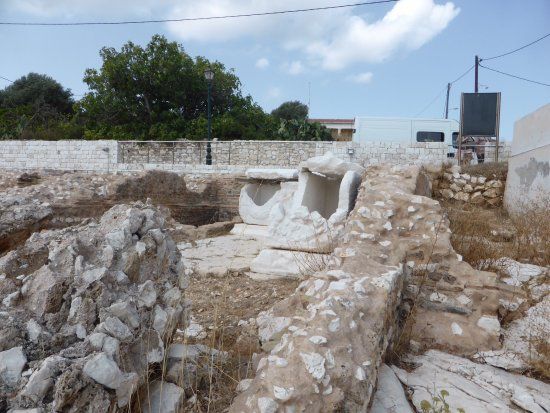 Roman Cemetery of Fiskardo