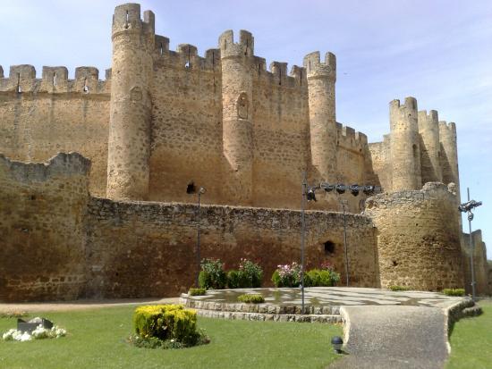 Castillo de Valencia de Don Juan