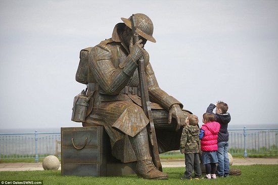 World War One Soldier Sculpture