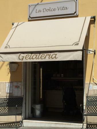Gelateria La Dolce Vita