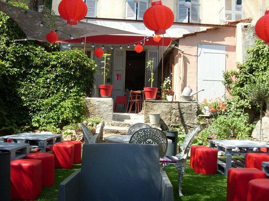 Et Si Un Jour. Côté Jardin