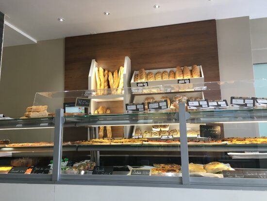 Les Petit Pains de Mediterranee