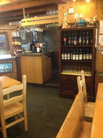 Prosciutteria Sous Le Pont de Bosses