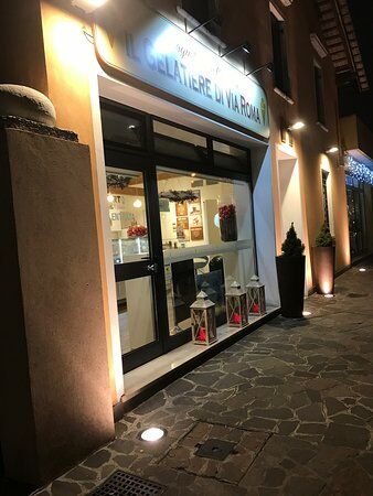Il Gelatiere Di Via Roma