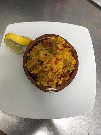 Taberna la puerta de atrás