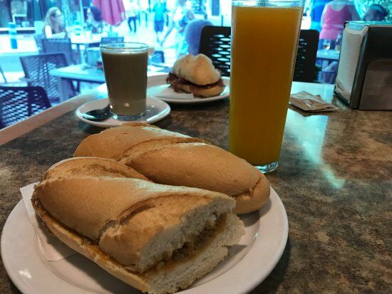 Cafeteria Los Villares