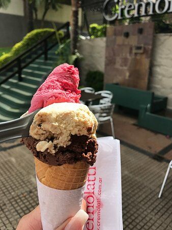 Heladeria Cremolatti
