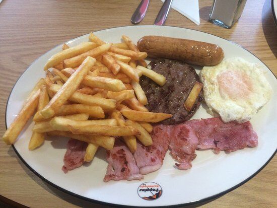 Poppins Restaurant & Cafe