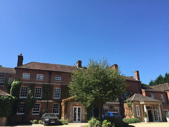 Hunters Restaurant at Bartley's Lodge