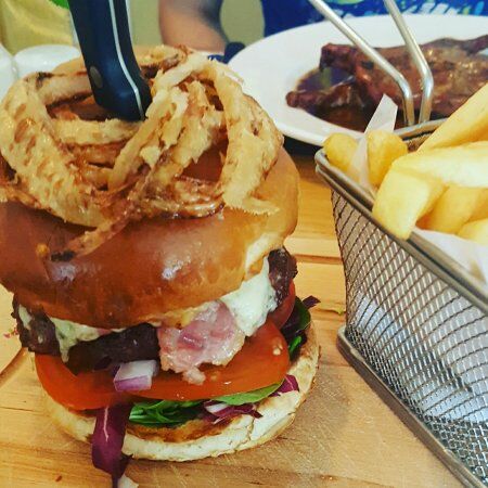 The Queens at Freehay