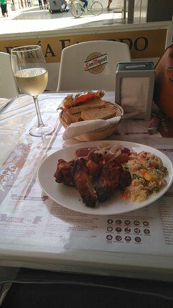 Cafeteria Taperia Fajardo