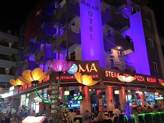 Noma Restaurant & Bar