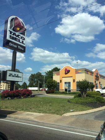Taco Bell -N Highland