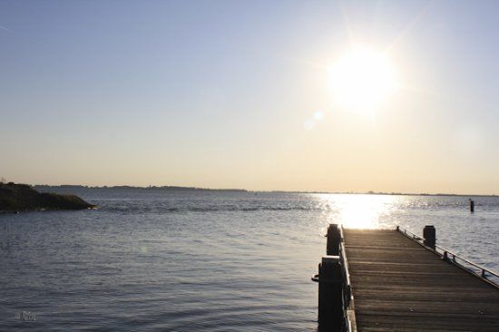 Flood memorial 'The Wave'