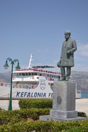 Statue of Andreas Laskaratos