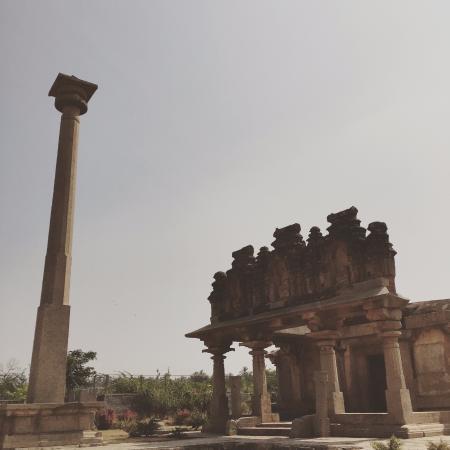 Ancient Kunthunath Ganagitti Jain Temple