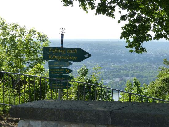Burg Drachenfels