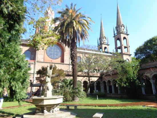 La Abadia Centro de Arte y Estudios Latinomaericanos