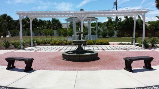 Timucuan Oaks Garden