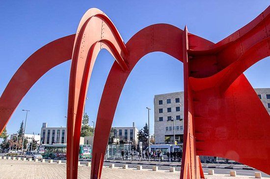 Homage to Jerusalem Statue