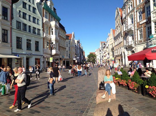 Kröpeliner Tor Center