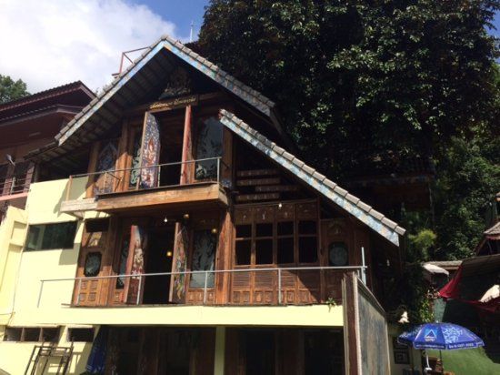 Roitawarabarn Baandhawalai