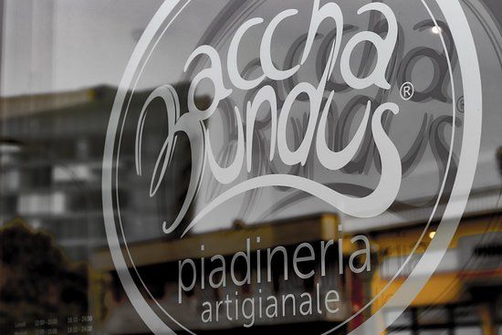 Bacchabundus Piadineria Birreria Artigianale