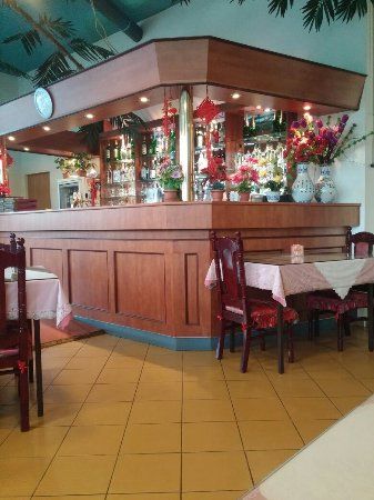 Chinese Restaurant on Mochovska Street