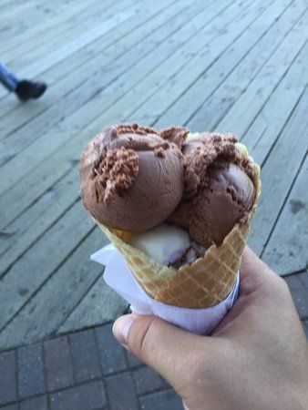 Sugah Confectionery & Ice Cream