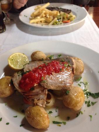 Playa Club Restaurant