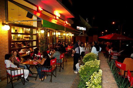 PALOTE Pizzas & Pastas