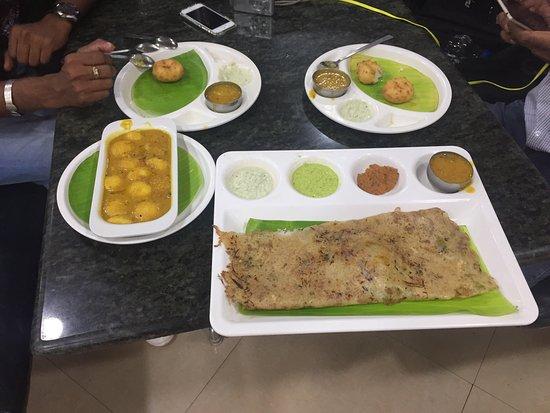 Hotel Saravana Bhavan