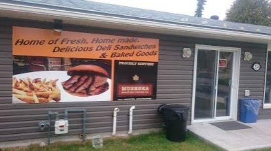 Algonquin Cafe & Deli