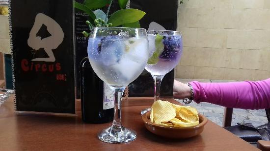 Circus Bar