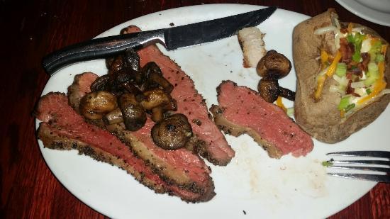 Texas Land & Cattle Steak House