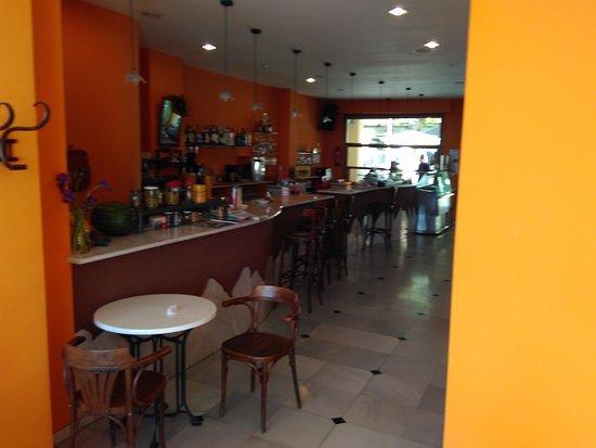 La Palmera Cafeteria Heladeria Creperia