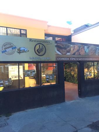 restaurante la parrilla dorada