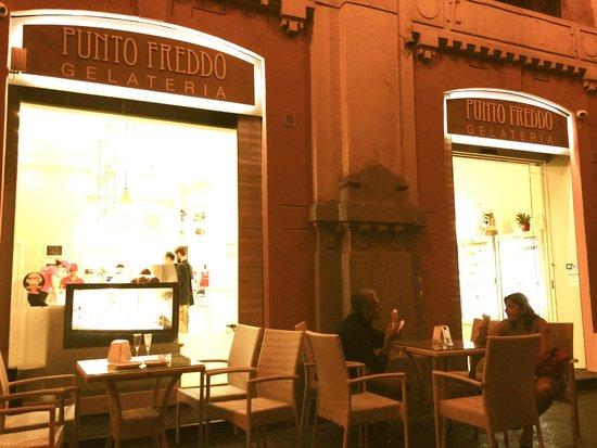 Punto Freddo Gelateria