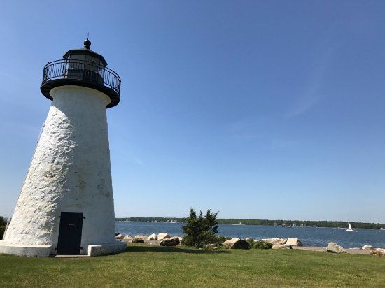 Neds Point Lighthouse