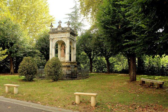 Grottes de Saint Antoine